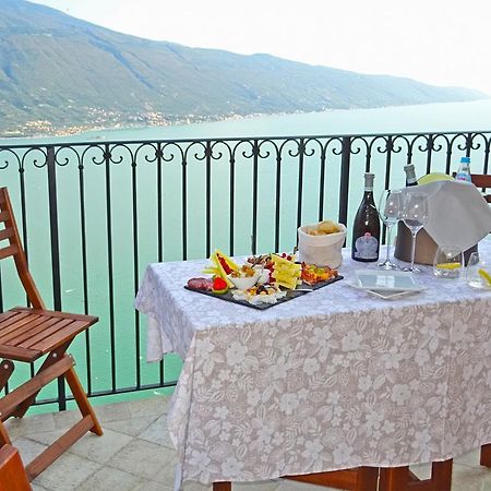 Casa De Pol Exclusive Lake View By Gardadomusmea Tremosine Экстерьер фото