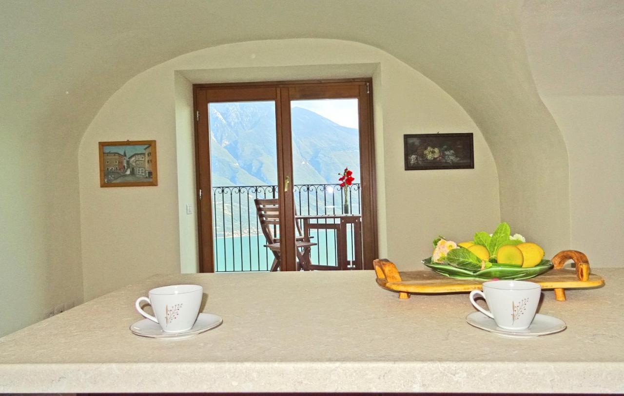 Casa De Pol Exclusive Lake View By Gardadomusmea Tremosine Экстерьер фото